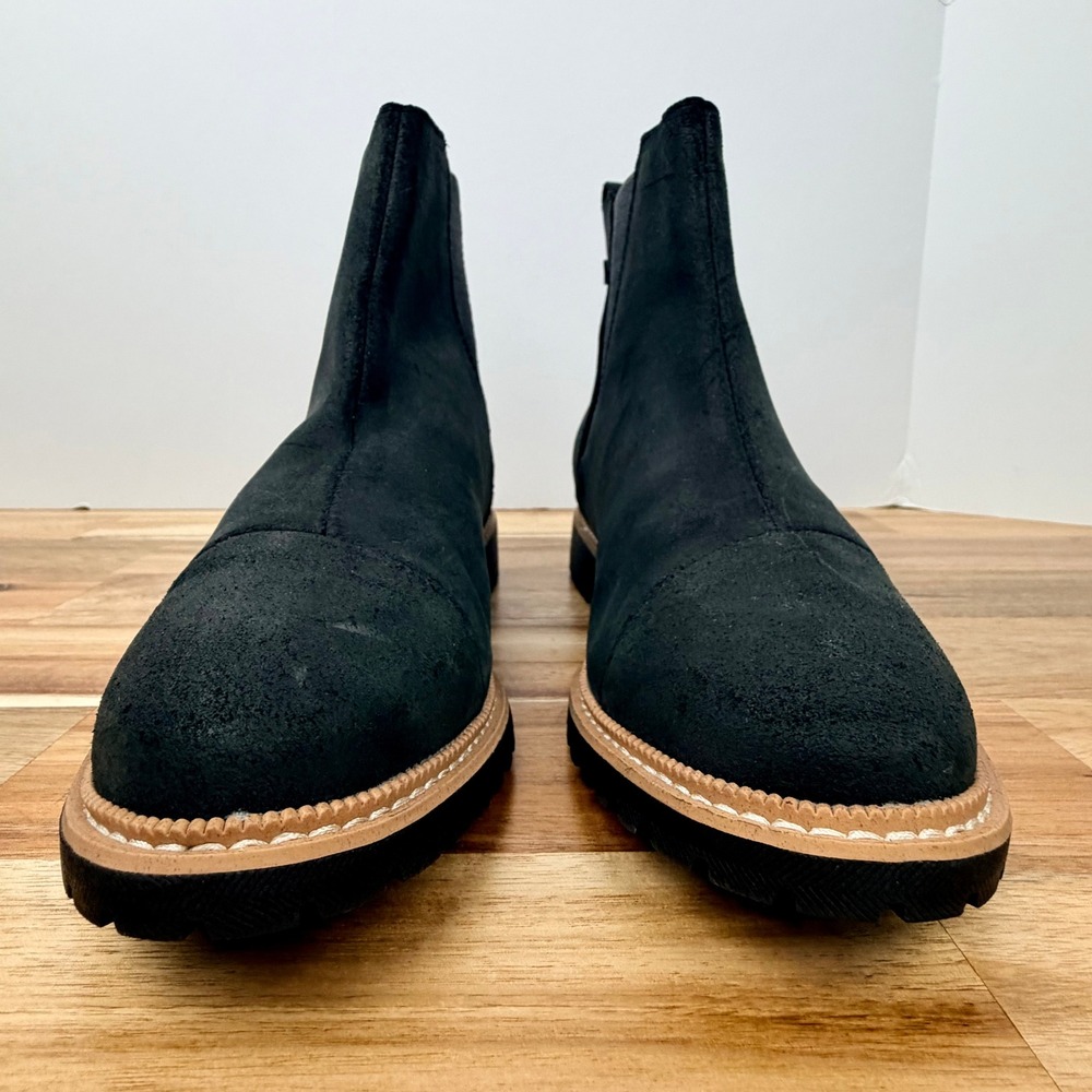 TOMS Cleo Women Black Leather Chelsea Lug Sole Ankle Boots 10014154 Size 6.5 - Picture 3 of 9